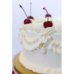 Lambeth Cake z wiśniami